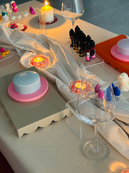 Warsztaty ze zdobienia świec sojowych