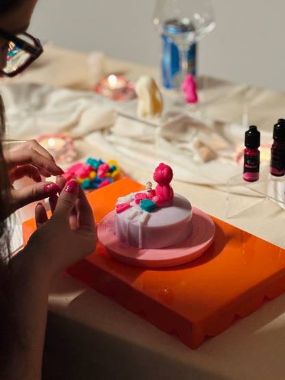 Warsztaty ze zdobienia świec sojowych